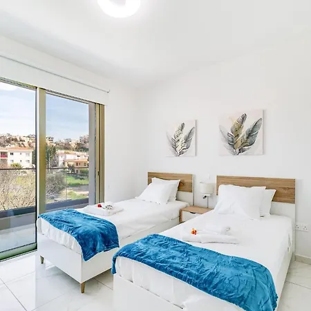Adolina Two Bedroom 301 By Ezoria Apartmán *